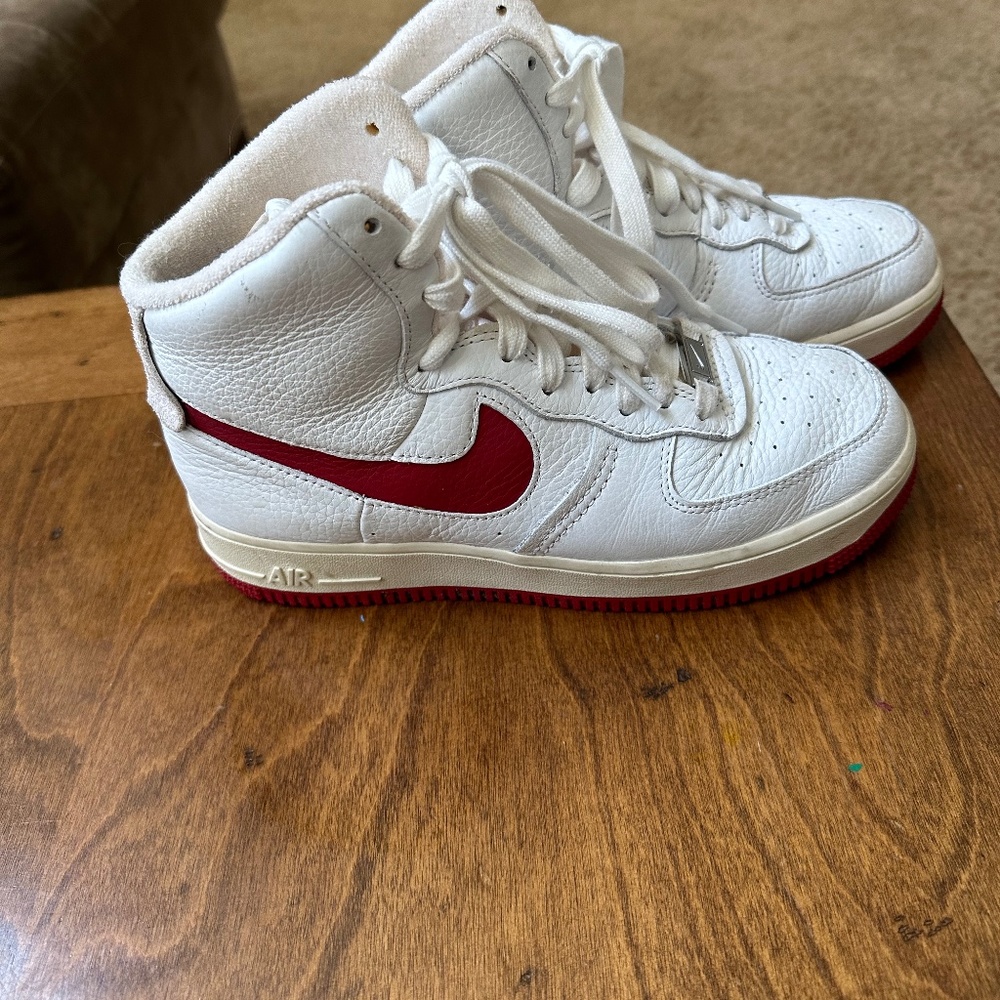 Womens air force ones 7.5